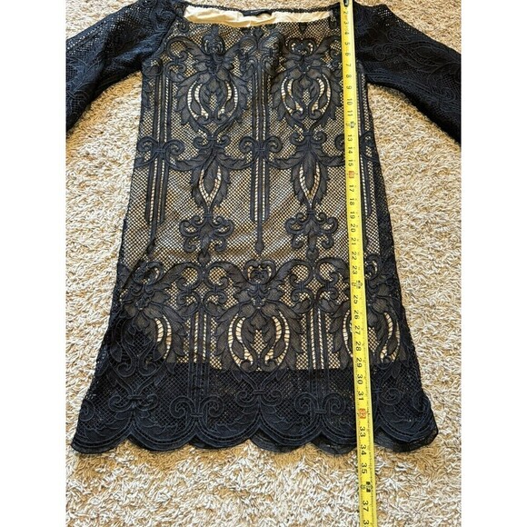 Olivaceous Black Lace Overlay Dress Size Large Scallop Hems Flare 3/4 Sleeves - Picture 6 of 9